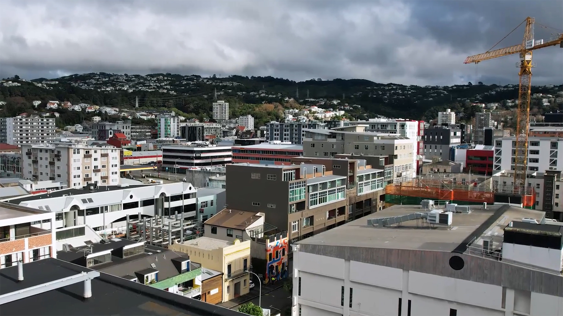 HabAprtWellie1920x1080px